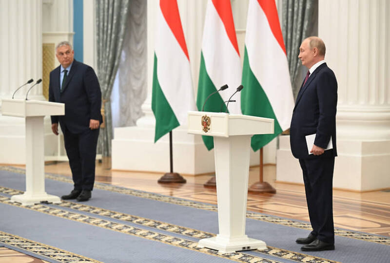 &laquo;Ведомости&raquo;: Белоусов предложил разрешить участникам СВО лечиться в местах отпусков