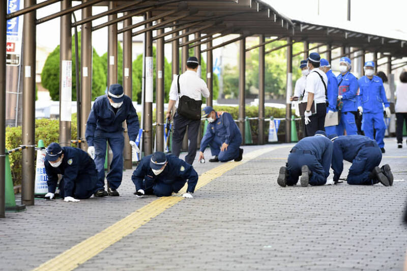 Передаем прогноз нарушений закона